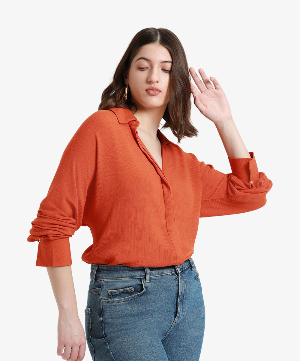 DL Woman Regular Fit Solid Cut Away Collar Casual Shirt