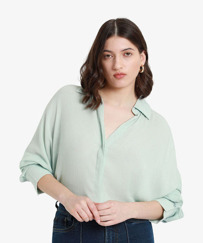 DL Woman Regular Fit Solid Cut Away Collar Casual Shirt