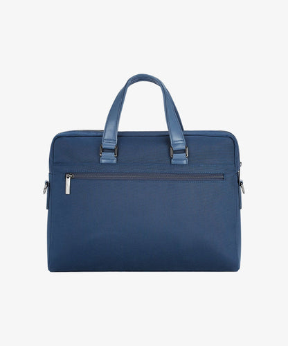 Safari Select Classic Messenger Bag with Laptop and Tablet Sleeve