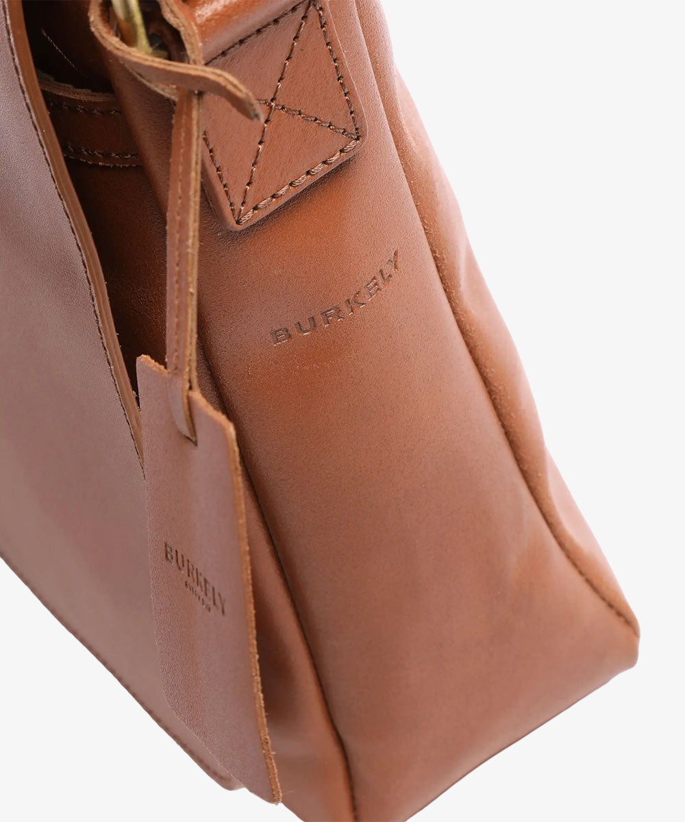 The Venture Leather Messenger Bag Compact and Lightweight