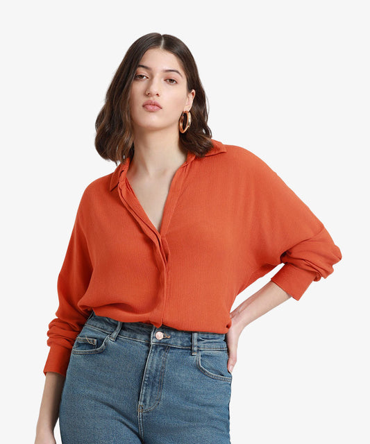 DL Woman Regular Fit Solid Cut Away Collar Casual Shirt